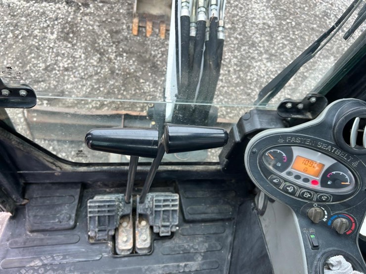 2016-bobcat-e26-image-20