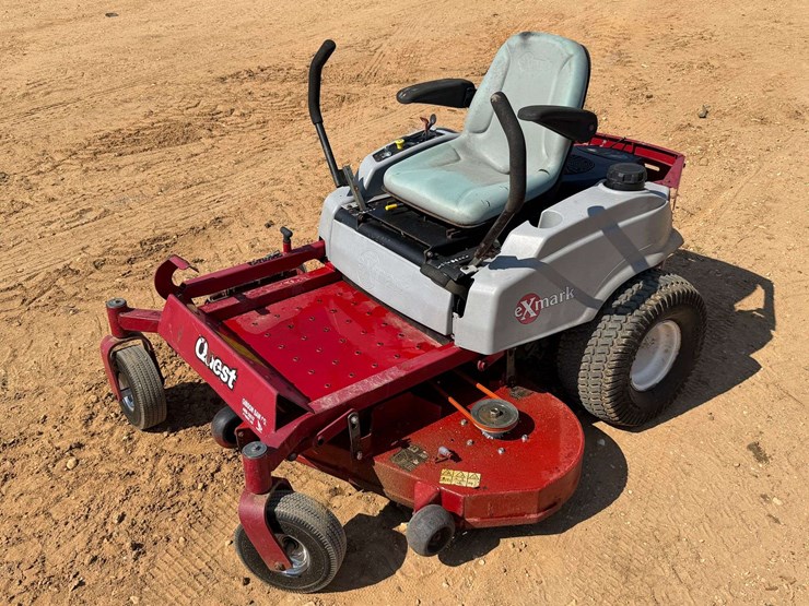 exmark-quest-52"-zero-turn-mower-(248-hours)-image-1
