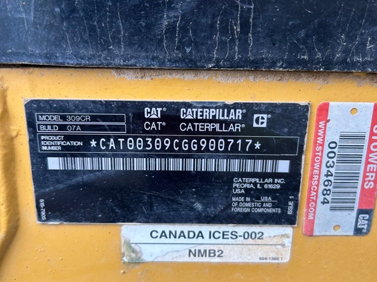 2020-caterpillar-24-image-12
