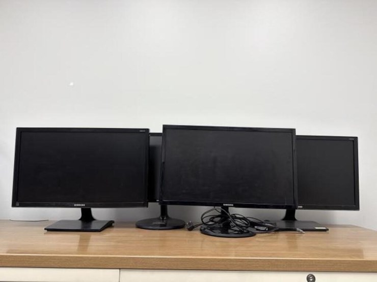 (4)-samsung-computer-monitors-image-1