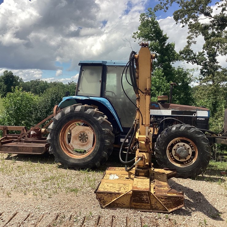 NEW HOLLAND 7740