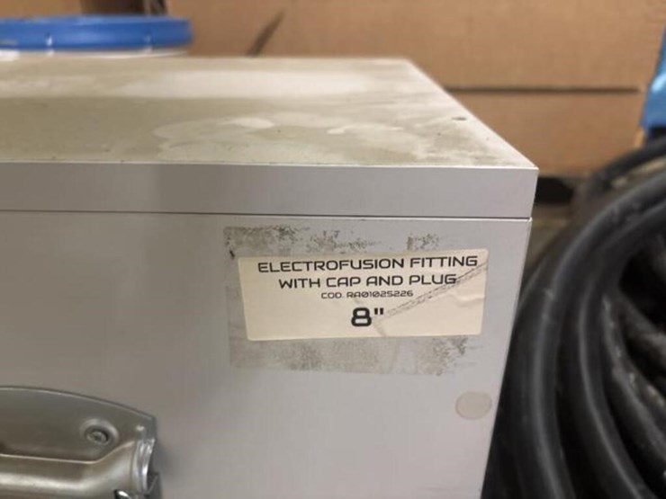 mueller-8in-gas-tapping-trailer-image-44