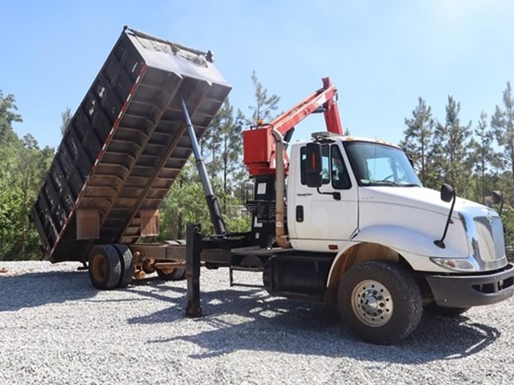 2010-international-transtar-8000-image-8