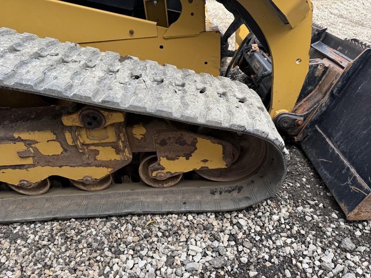 2019-caterpillar-299d3-image-14