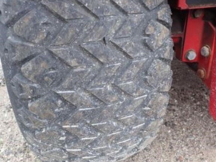 2014-ventrac-4200-image-39