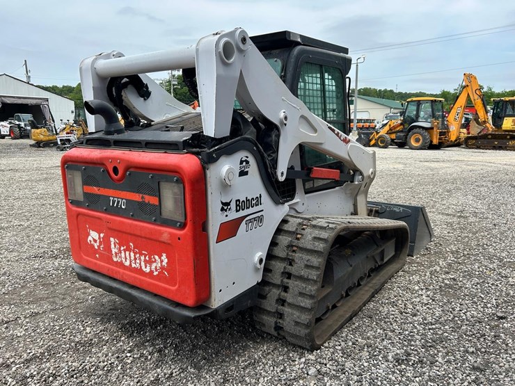 2019-bobcat-t770-image-4