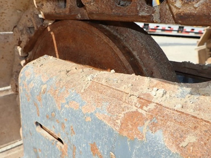 2019-kobelco-sk140sr-lc-5-image-17
