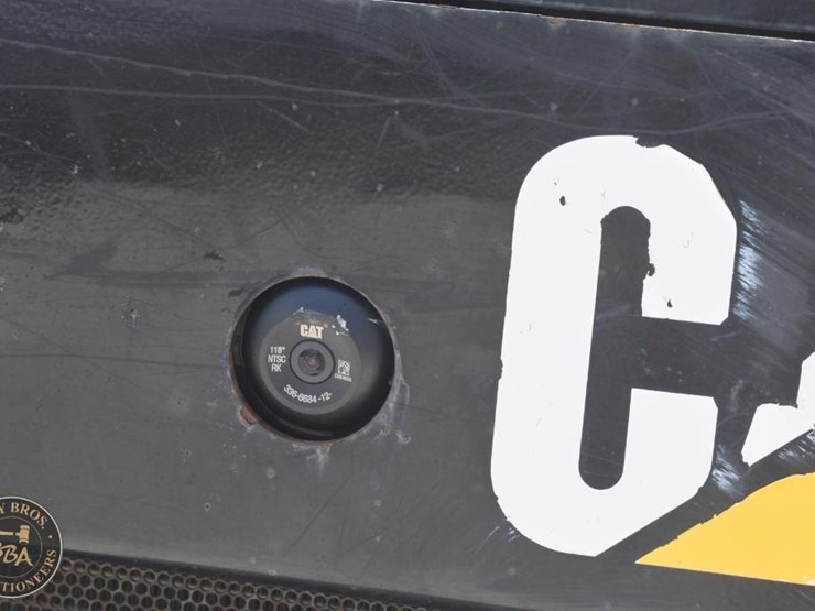 2018-caterpillar-257d-image-37