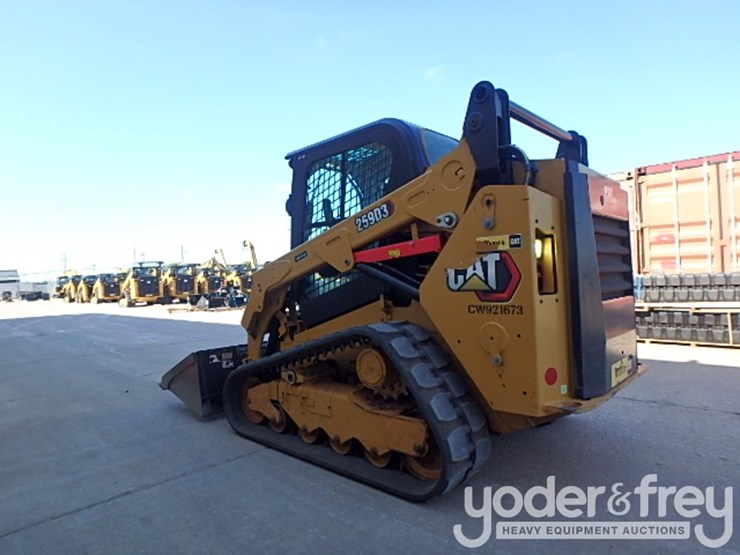 2022-caterpillar-259d3-image-2