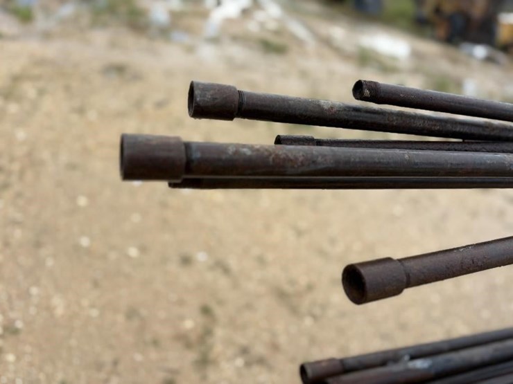l4---unused-3/4''-threaded-blk-pipe-image-2