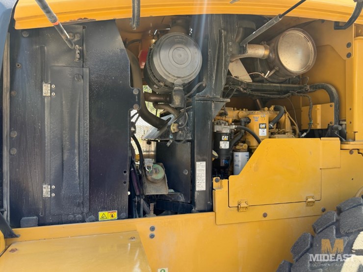 2014-caterpillar-930k-image-7