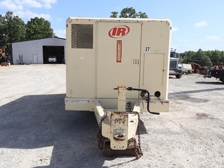 #1094-•-1999-ingersoll-rand-1600-mobile-air-compressor-image-8