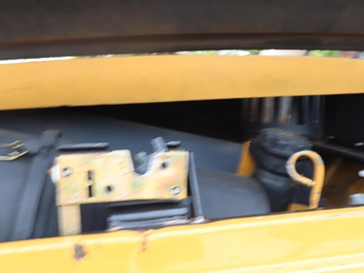 2003-caterpillar-430d-image-11
