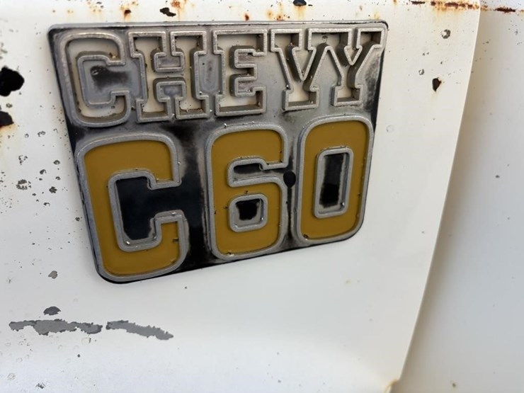 1975-chevrolet-c60-image-23