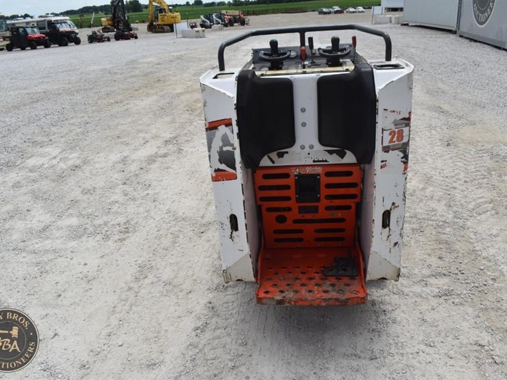 2021-bobcat-mt100-image-4