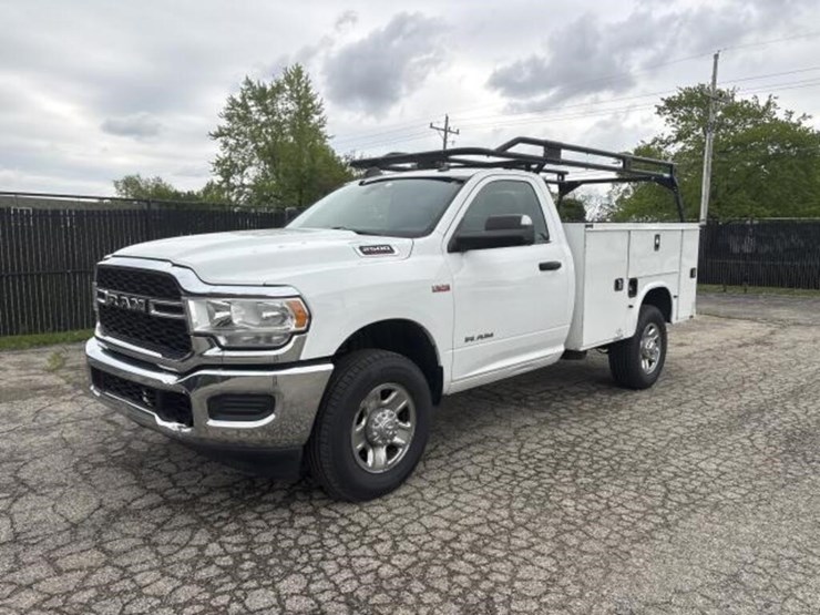 2022-dodge-2500-image-1