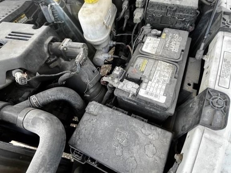 2014-dodge-ram-5500-image-34