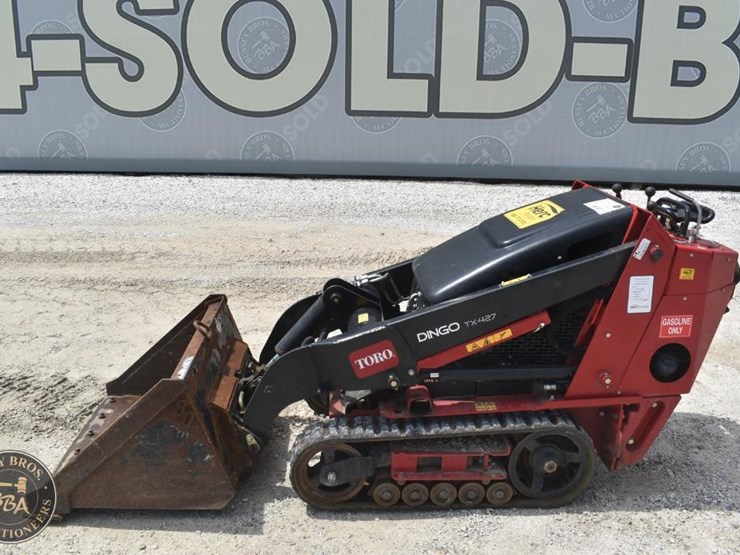 toro-dingo-tx427n-image-2