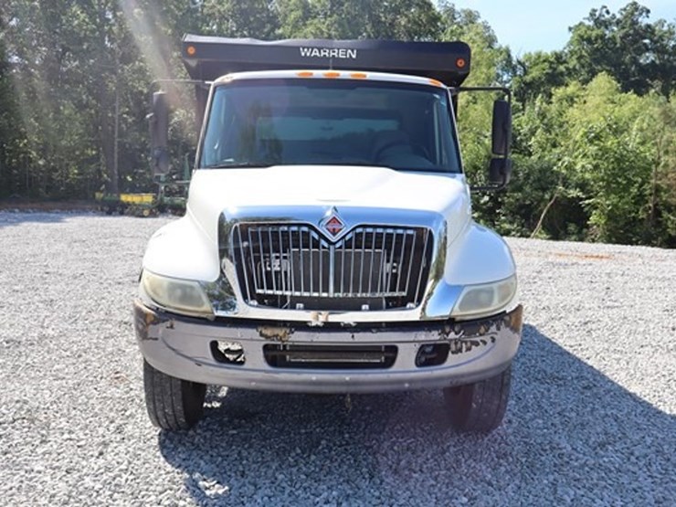 2005-international-durastar-4300-image-8