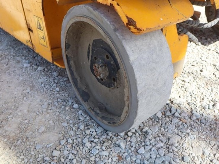 2018-jcb-s3246e-image-10