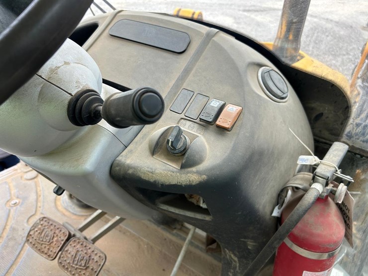 jcb-214-image-26
