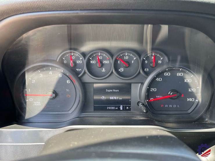 2019-chevrolet-silverado-pickup-truck-image-60