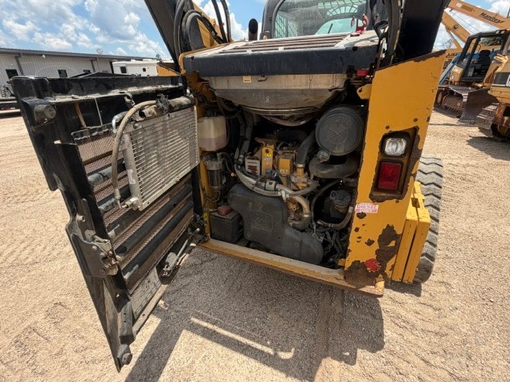 caterpillar-289d-image-36
