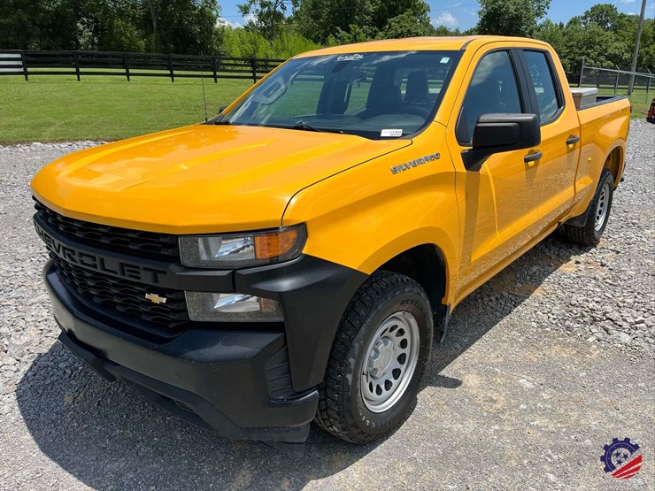 2019-chevrolet-silverado-pickup-truck-image-13