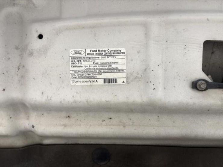 2012-ford-f150-xl-image-22