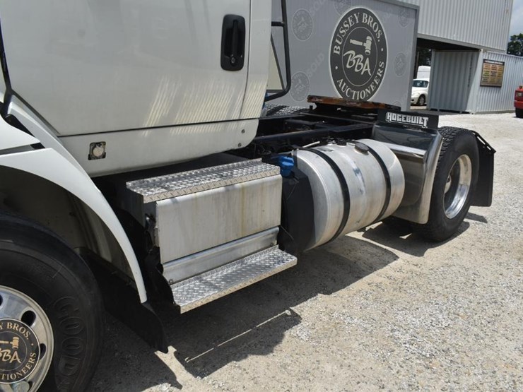 2015-international-transtar-8600-image-11