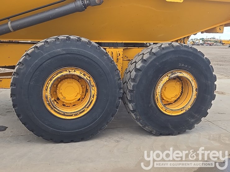 2021-volvo-a25g-image-11