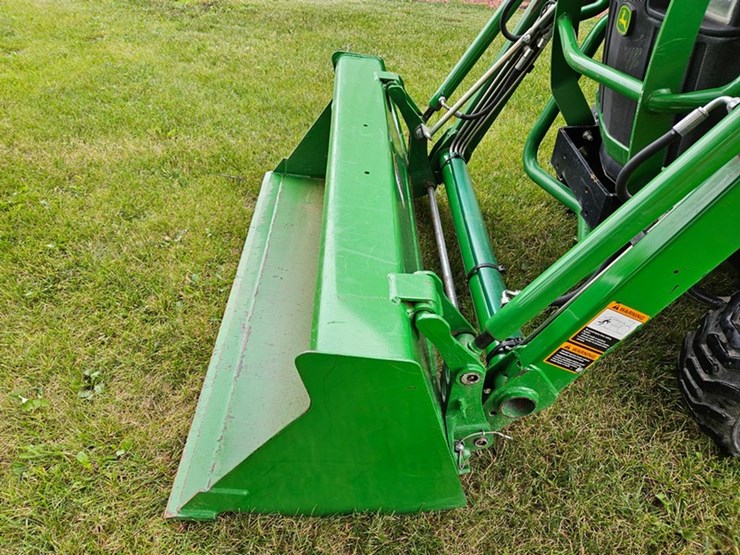 john-deere-1025r-image-11