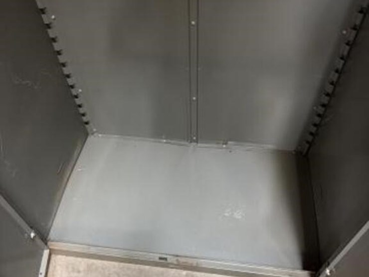 metal-storage-cabinet/-37-x-18-x-78-image-4