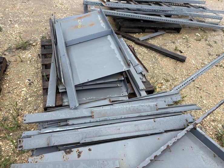 l4---misc.-shelving-image-3
