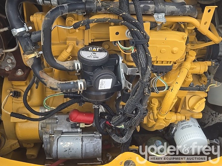 2016-cat-304e2-image-39
