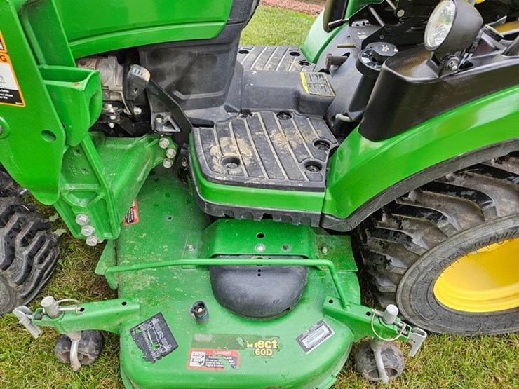 john-deere-1025r-image-18