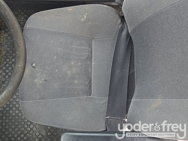 2021-volvo-a25g-image-52