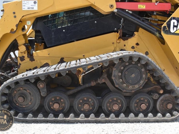2018-caterpillar-257d-image-28