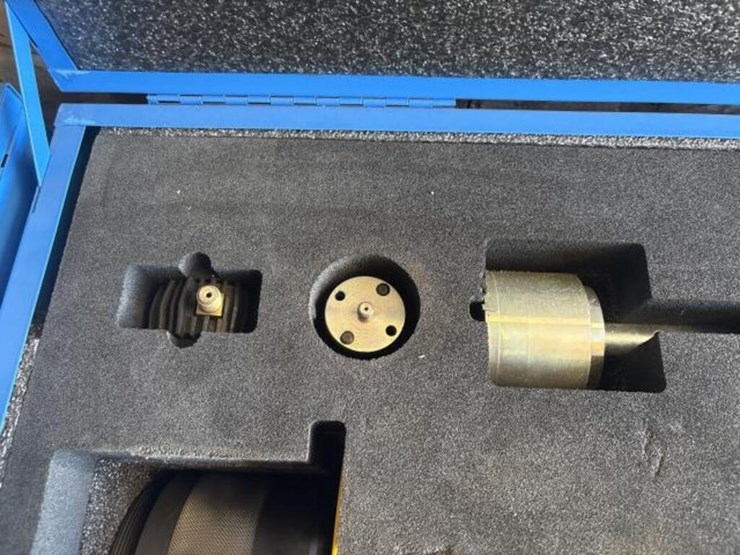 mueller-4–6in-gas-line-tapping-&-stopping-trailer-image-26