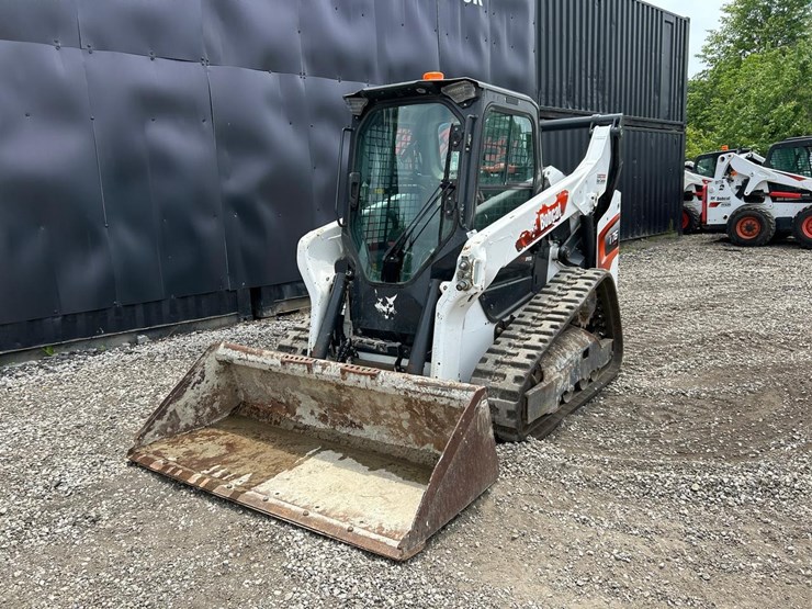 2022-bobcat-t76-image-8