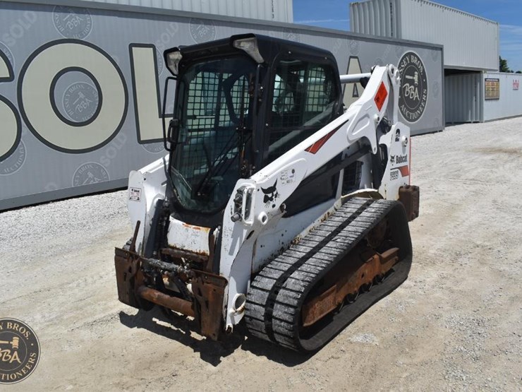 2019-bobcat-t595-image-9