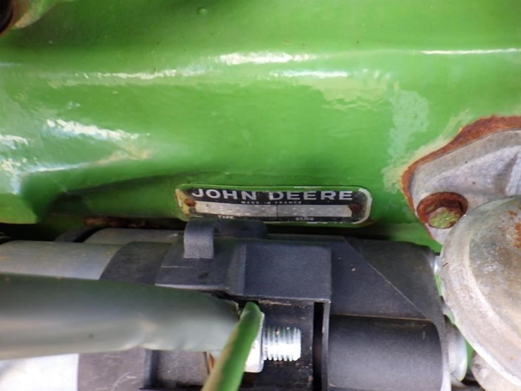 john-deere-2040-image-17