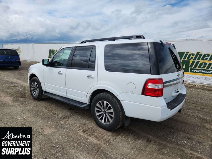 2015-ford-expedition-image-3