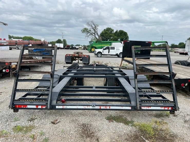#580-•-donahue-combine-or-sprayer-trailer---located-in-osceola,-ar-image-7