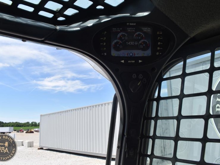 bobcat-s570-image-38