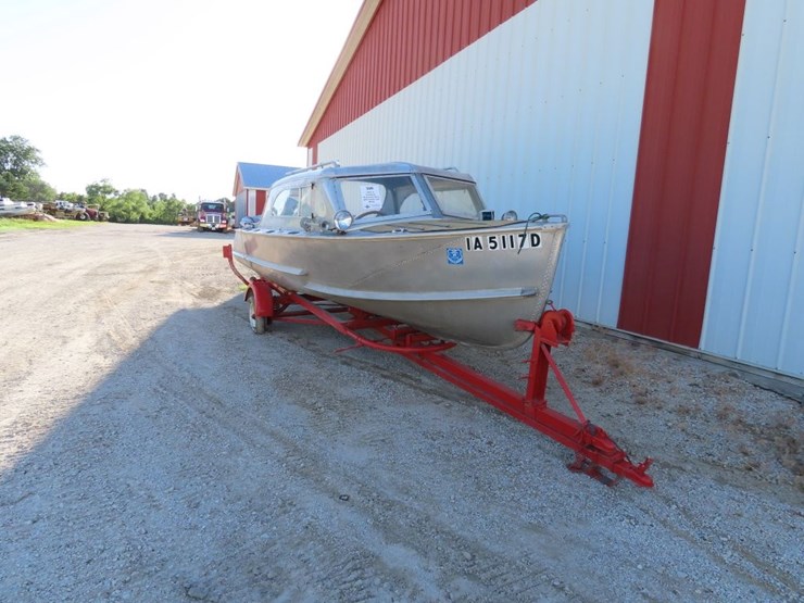 1957-9-crestliner-aluminum-boat-with-trailer-and-motor-image-1
