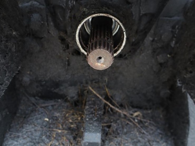 2005-massey-ferguson-5460-image-9