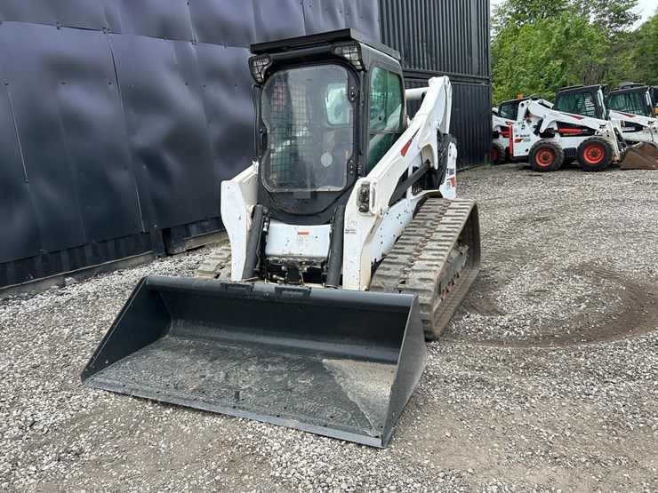 2019-bobcat-t770-image-8