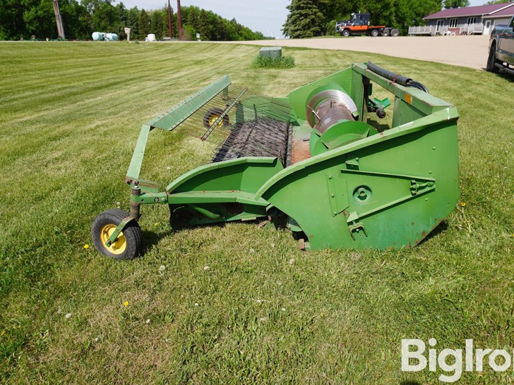 john-deere-212-image-8