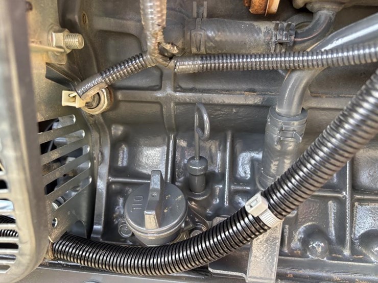 2018-kubota-m5-111d-image-43